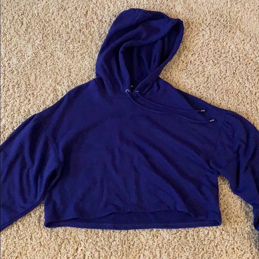 Crop hoodie